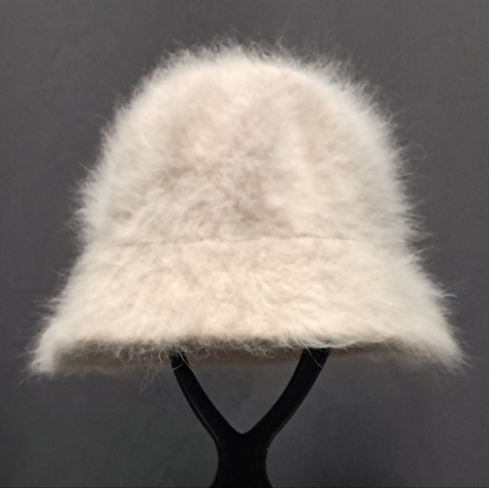 Angora Bucket Hat OS - Picture 2 of 4